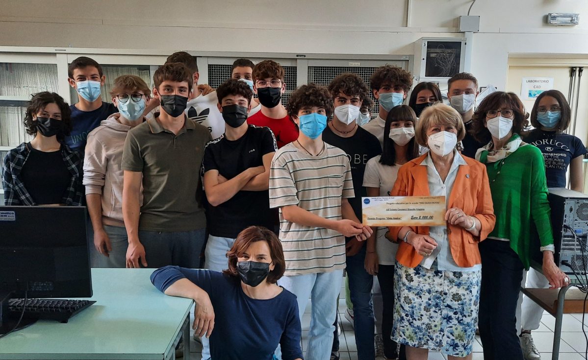 La San Vincenzo premia una classe di geometri